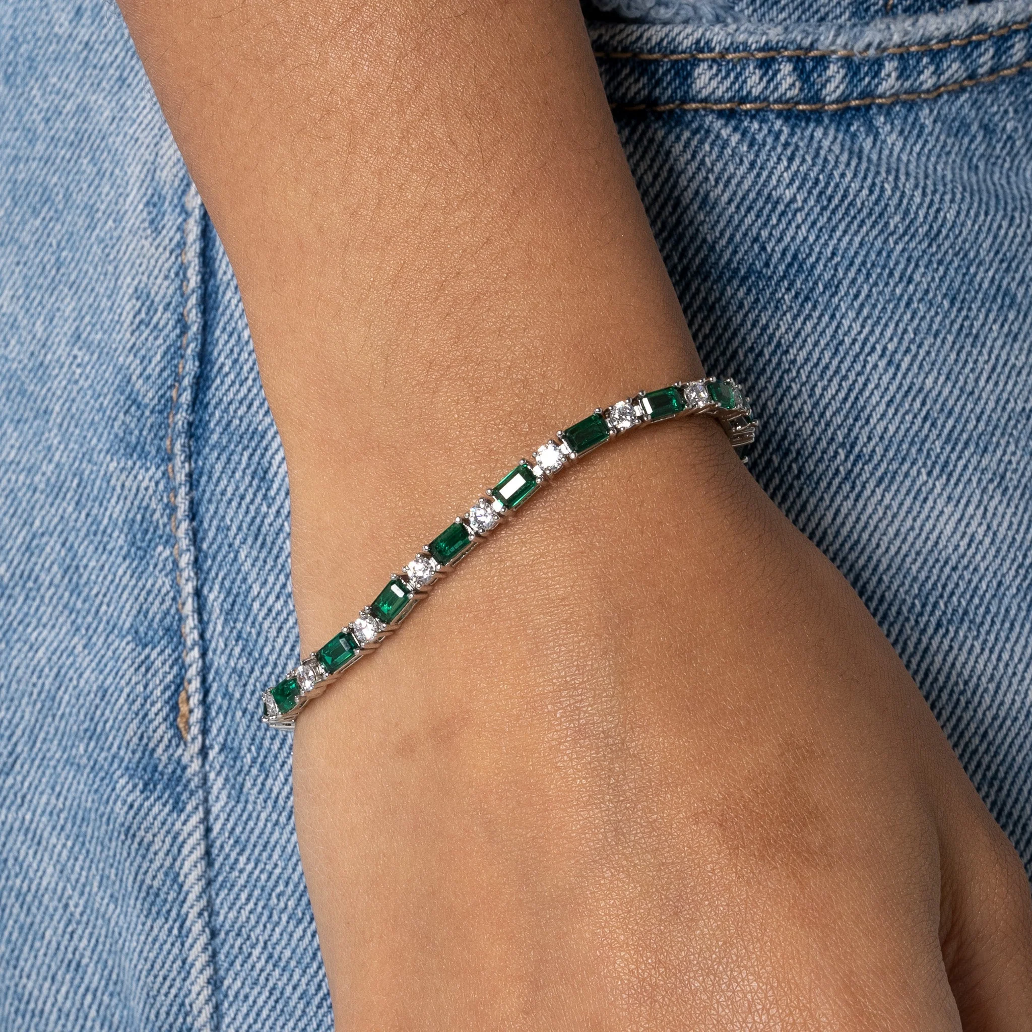 3mm GREEN AND WHITE TENNIS BRACELET - WHITE GOLD - Image 3