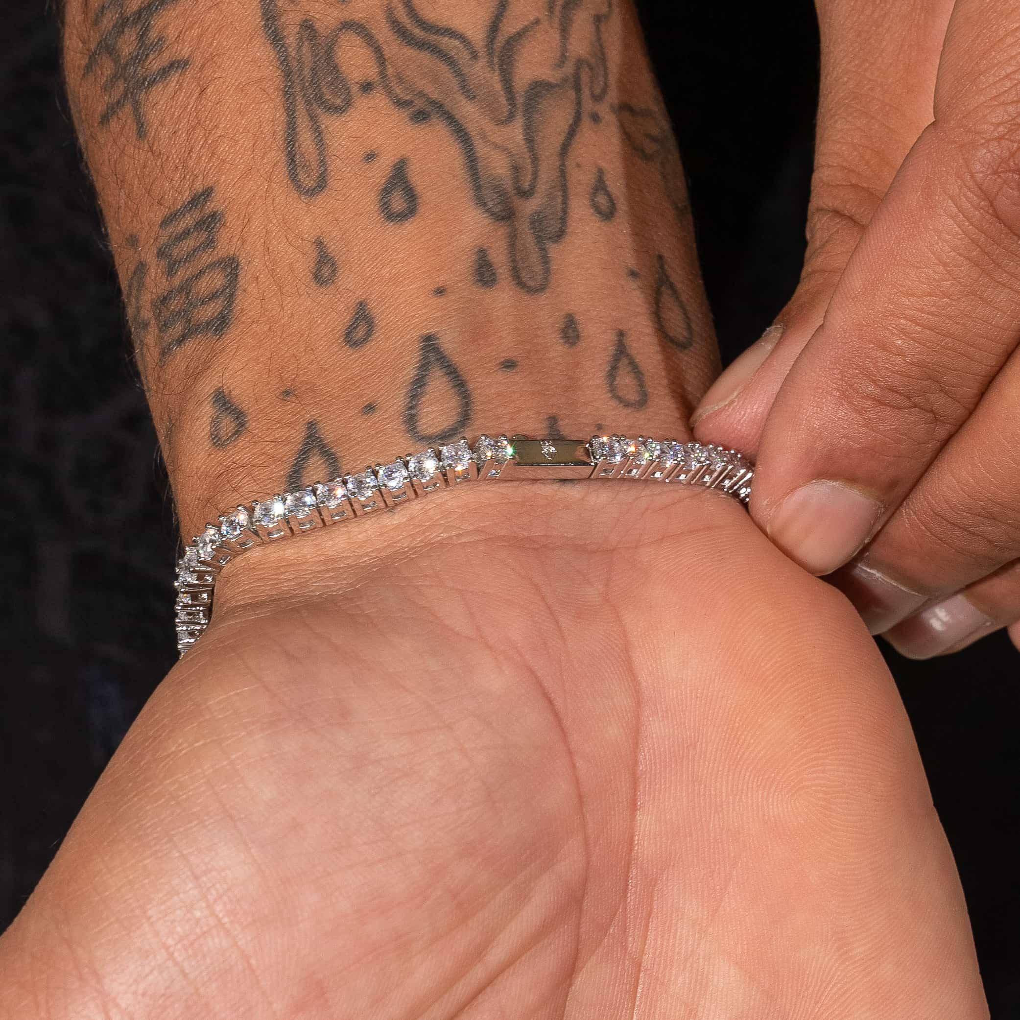 4.6CT 3mm Moissanite Tennis Bracelet - Silver - D Color - VVS1 - Image 4