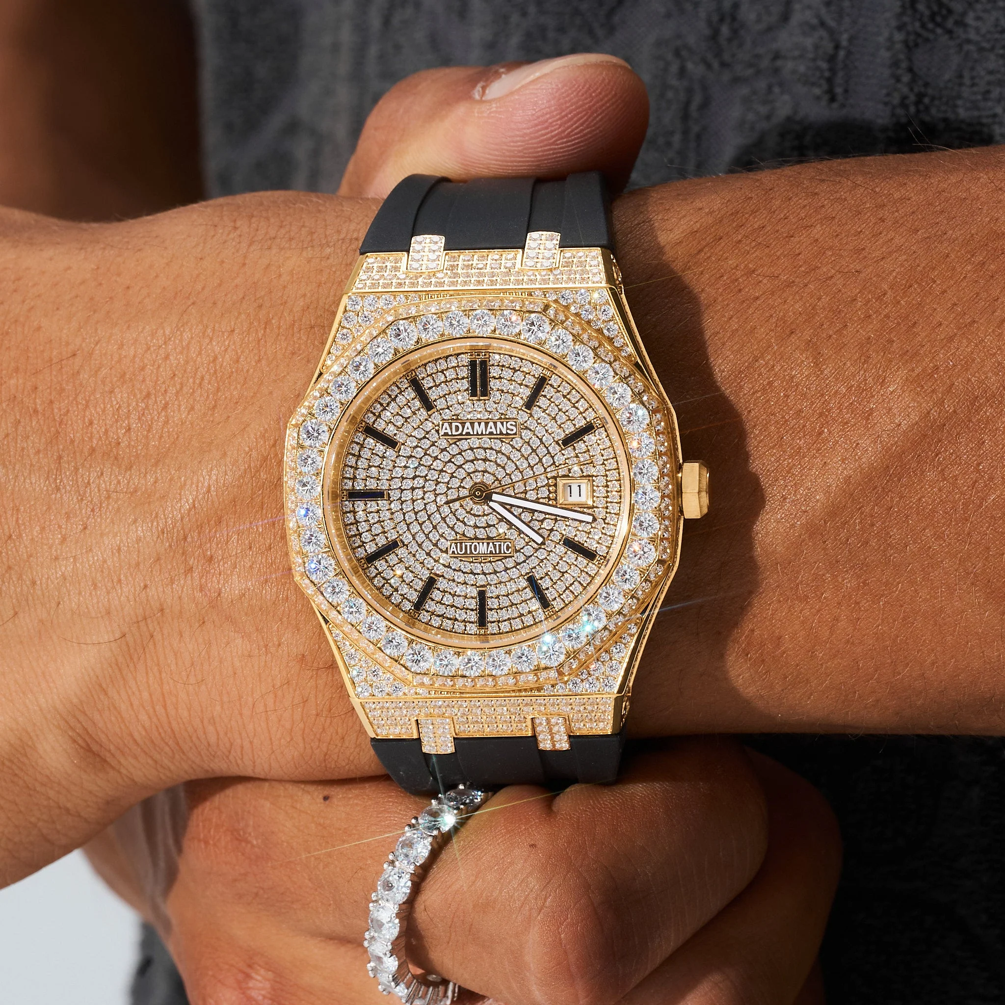 44mm Paved VVS Diamond Silicone Band Watch - Gold - Image 2