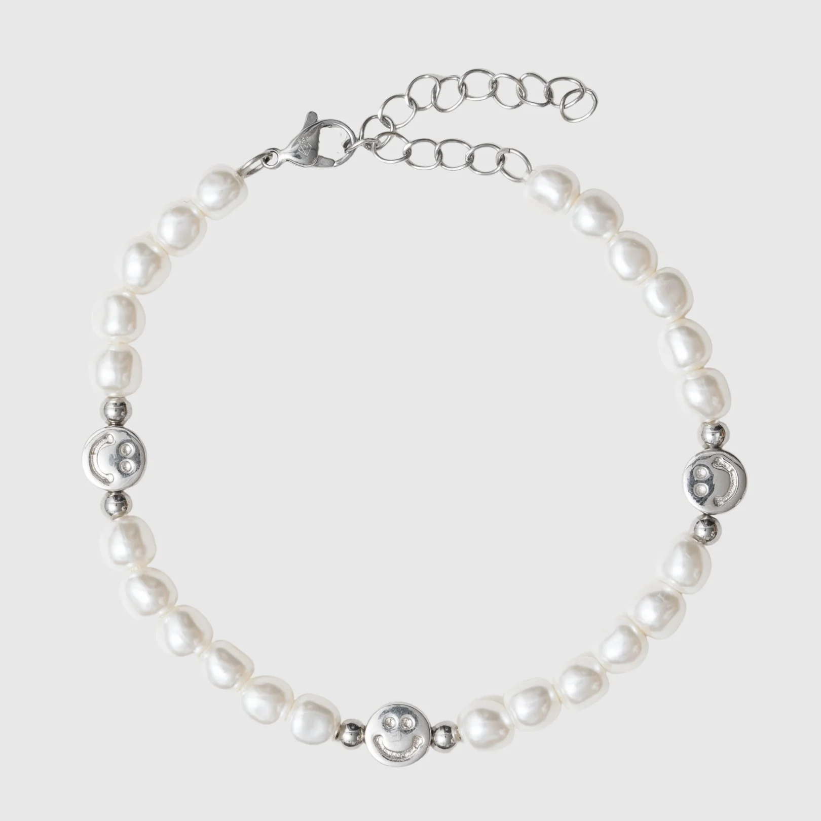 5mm Smiley Face Pearl Bracelet - Image 3