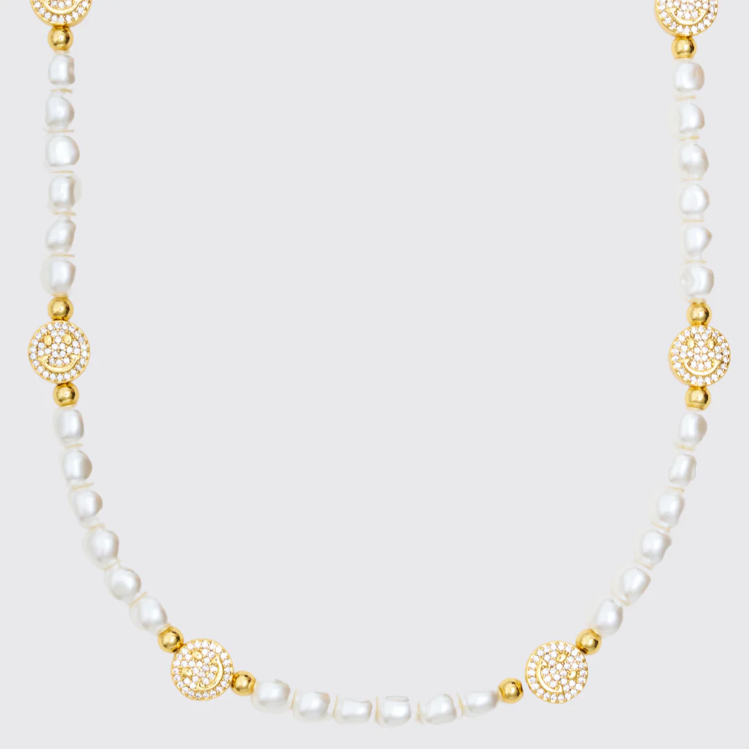 5mm Iced Smiley Face Pearl Necklace - Gold - Image 8