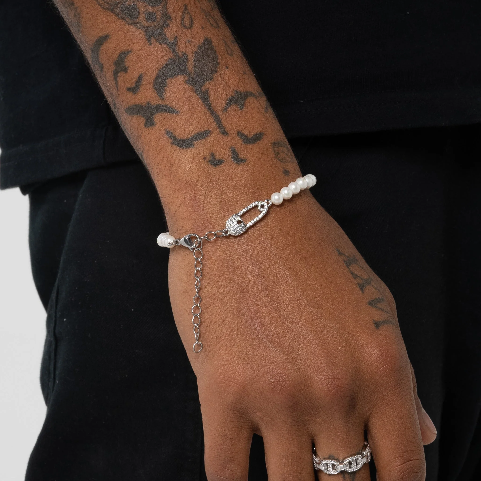 5mm Iced Paper Clip Pearl Bracelet - White Gold - Image 3