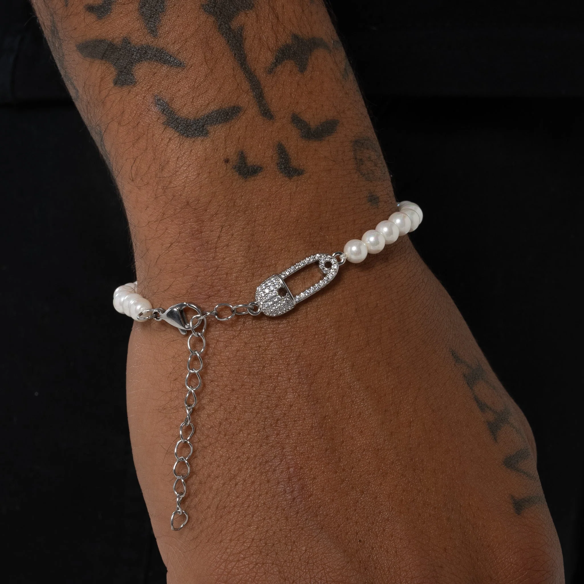 5mm Iced Paper Clip Pearl Bracelet - White Gold - Image 5