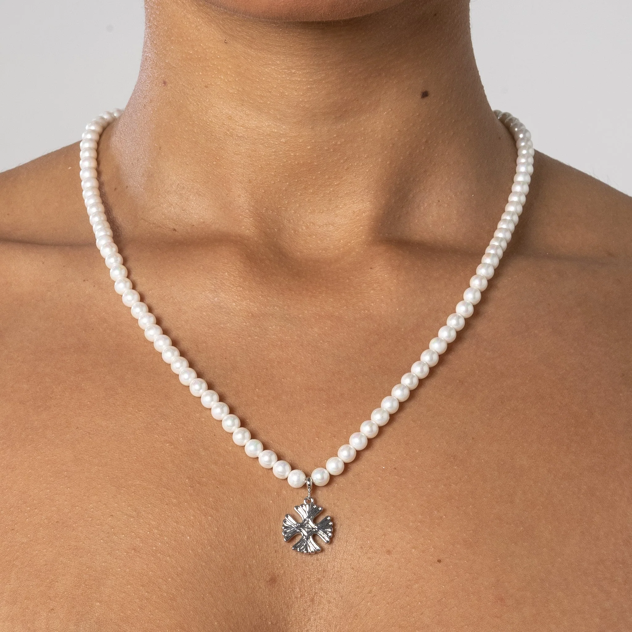 5mm Cross Motif Pearl Necklace - White Gold - Image 2