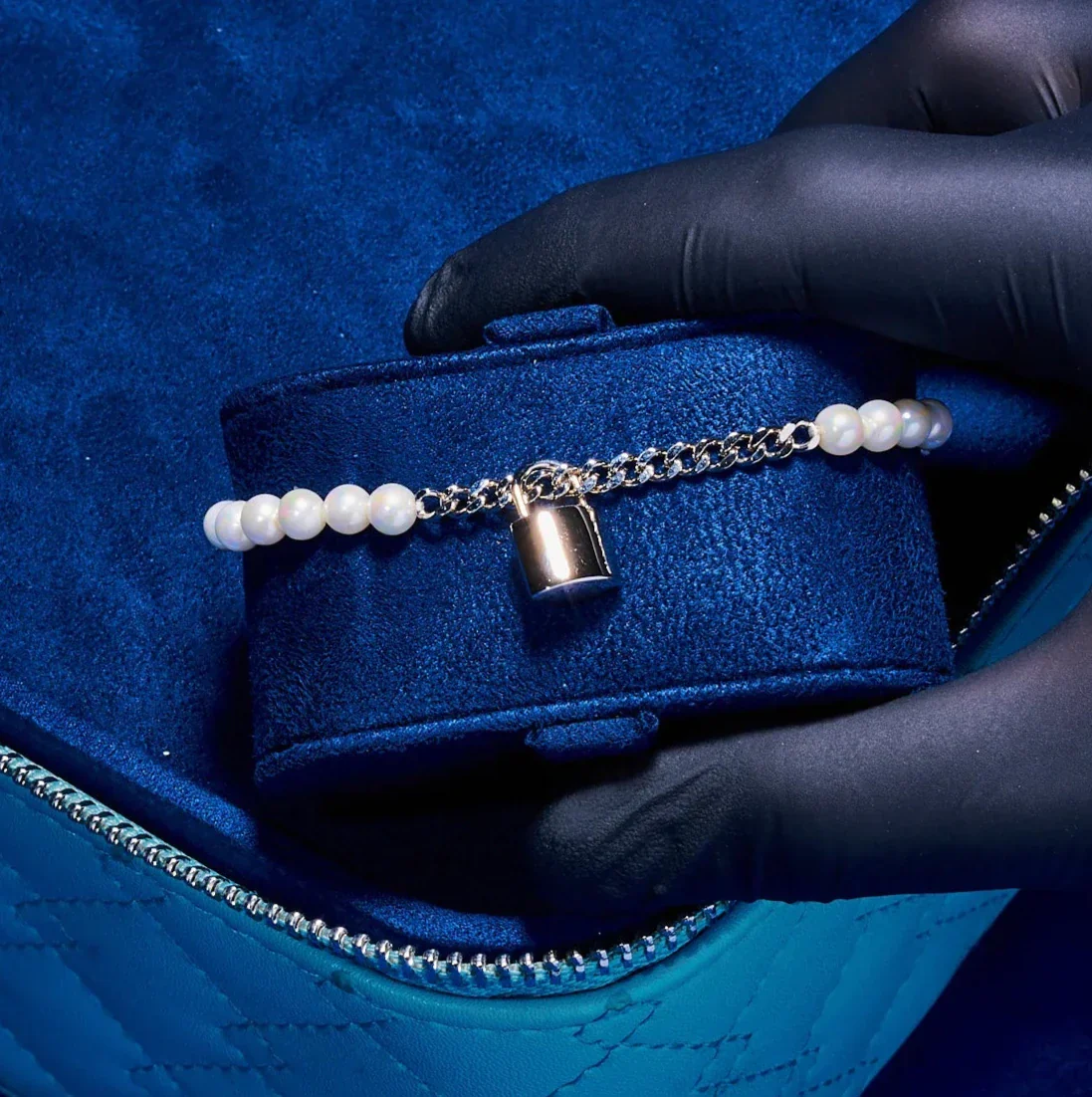 5mm PEARL LOCK BRACELET - Image 2
