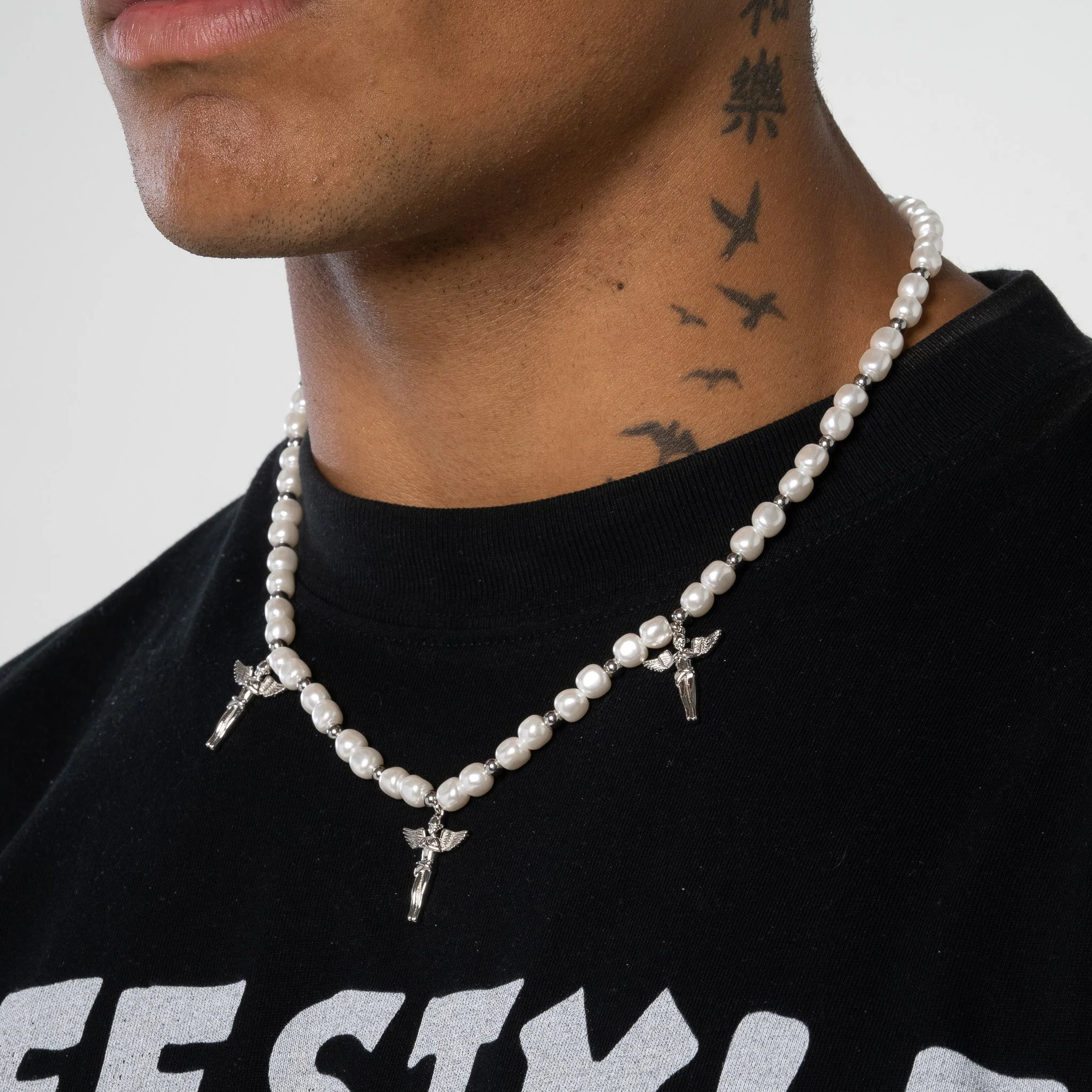 5mm Angels Motif Beaded Pearl Necklace - White Gold - Image 2