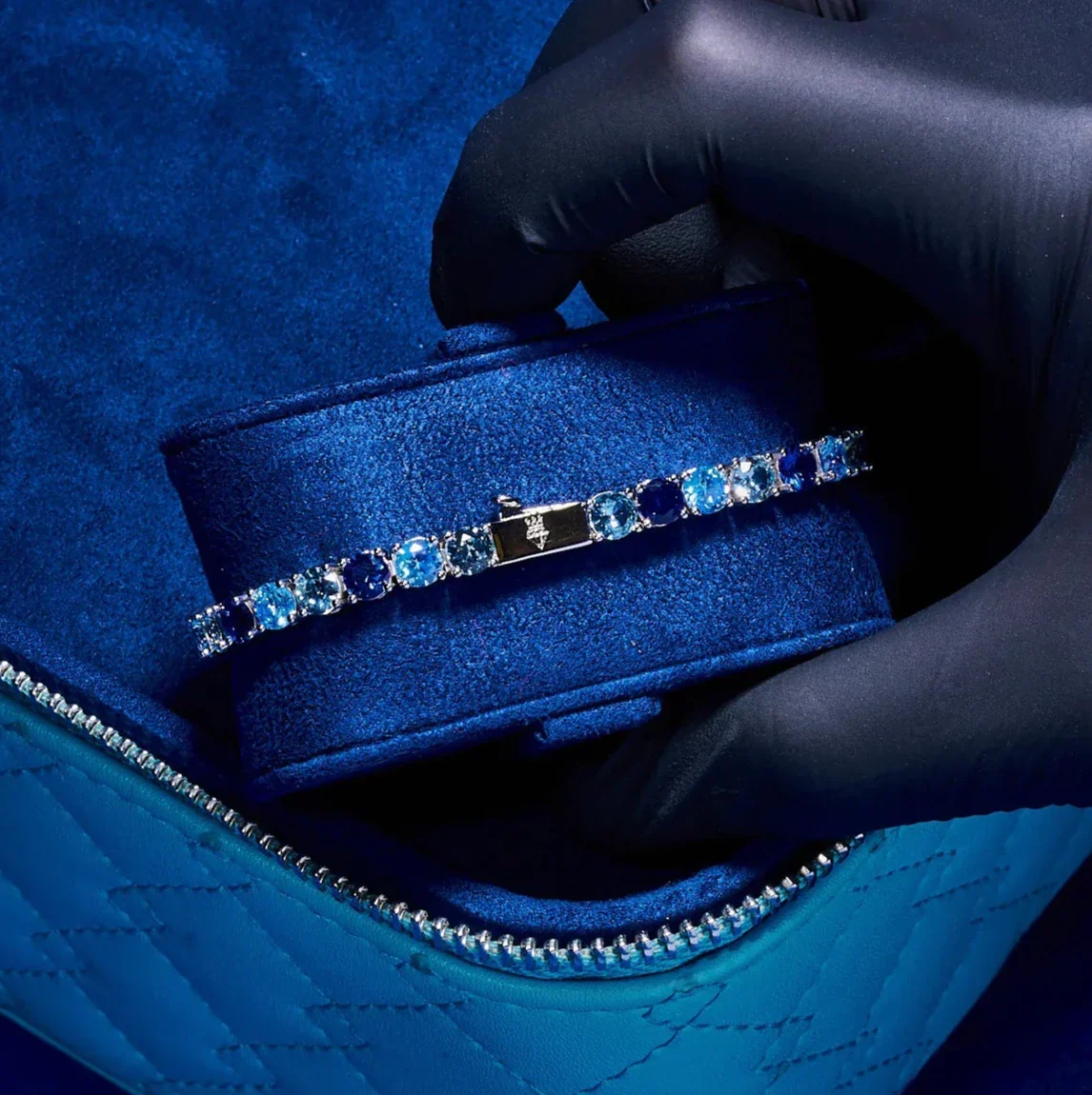 5mm Tri-Blue Diamond Tennis Bracelet - White Gold - Image 2