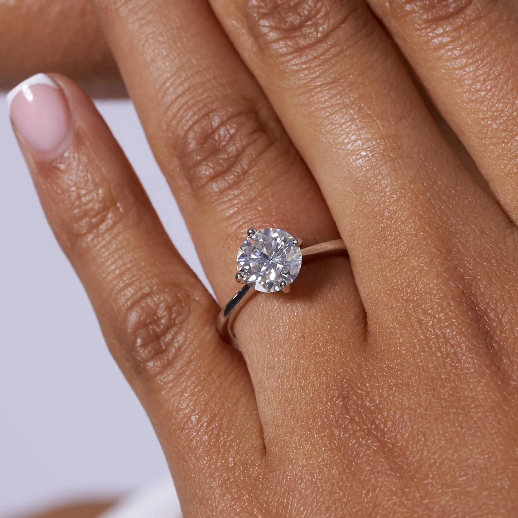 Big Round Solitare Moissanite Engagement Ring - Image 3