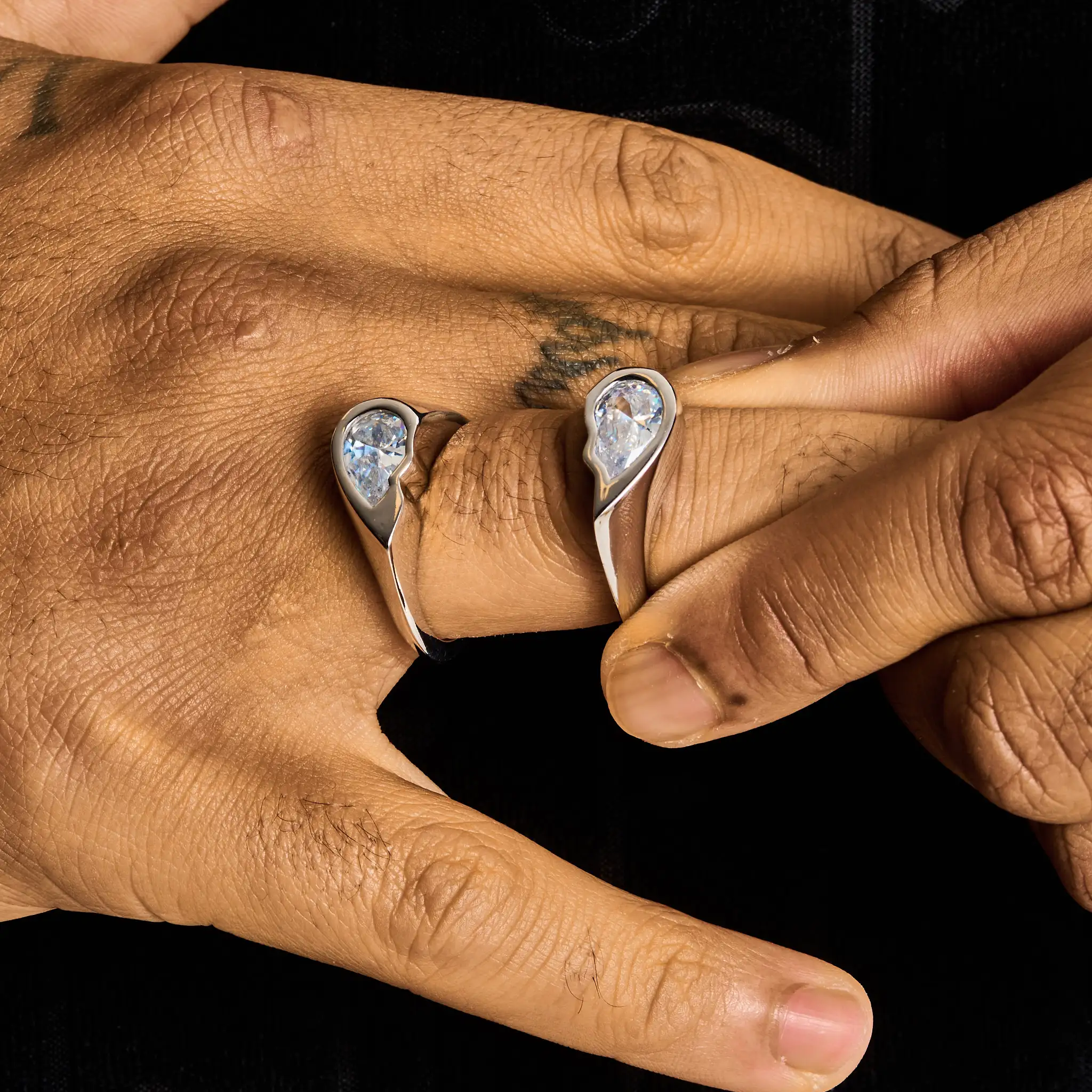 Broken Heart Ring - White Gold - Image 3