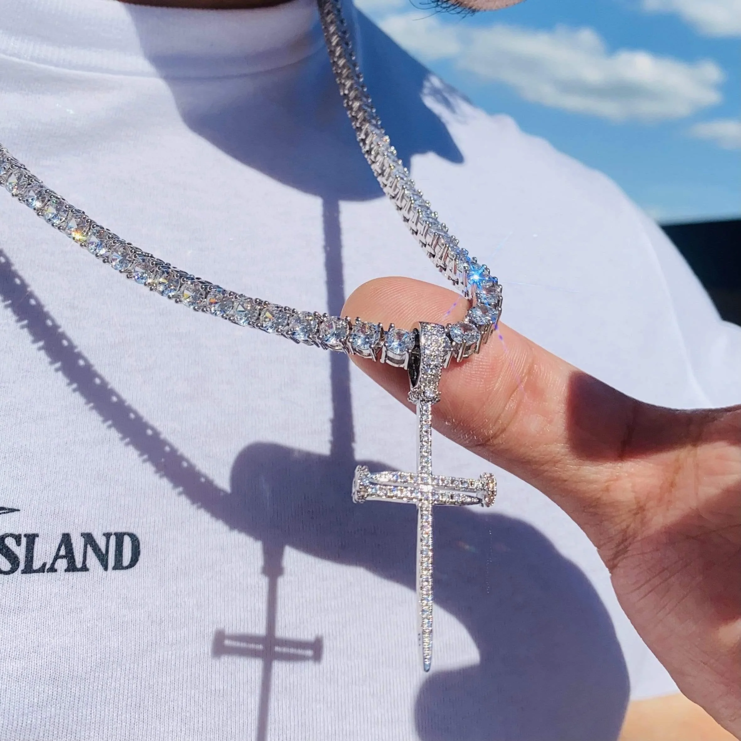 Diamond Nail Cross Pendant - White Gold - Image 4
