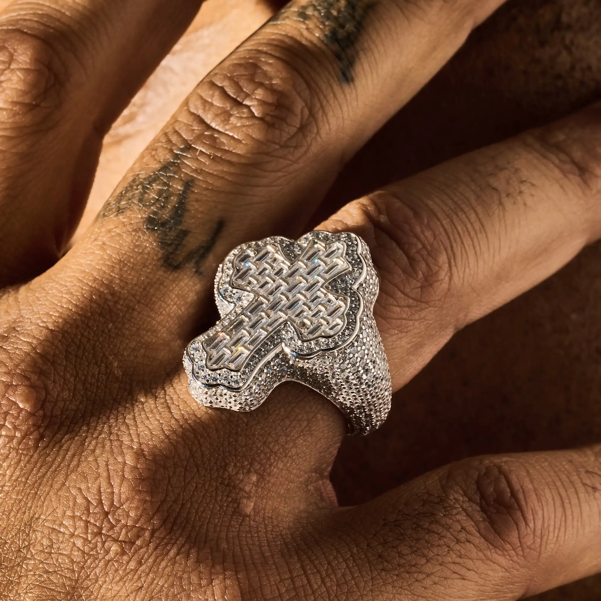 Moissanite Fleur Cross Ring - Silver - D Color - IF