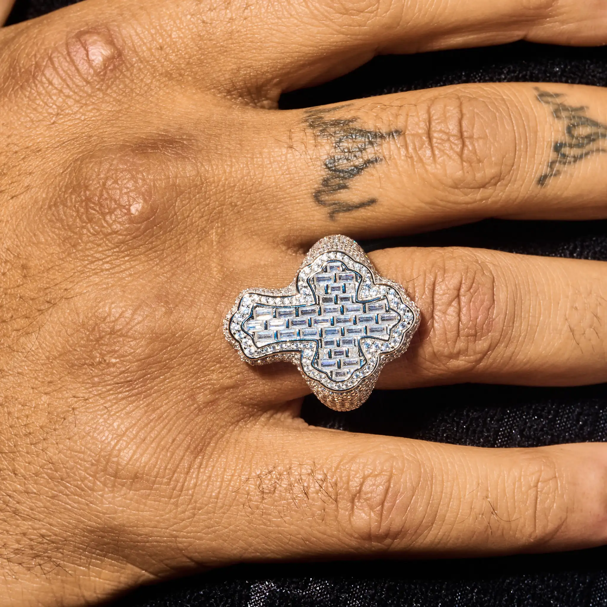 Moissanite Fleur Cross Ring - Silver - D Color - IF - Image 2