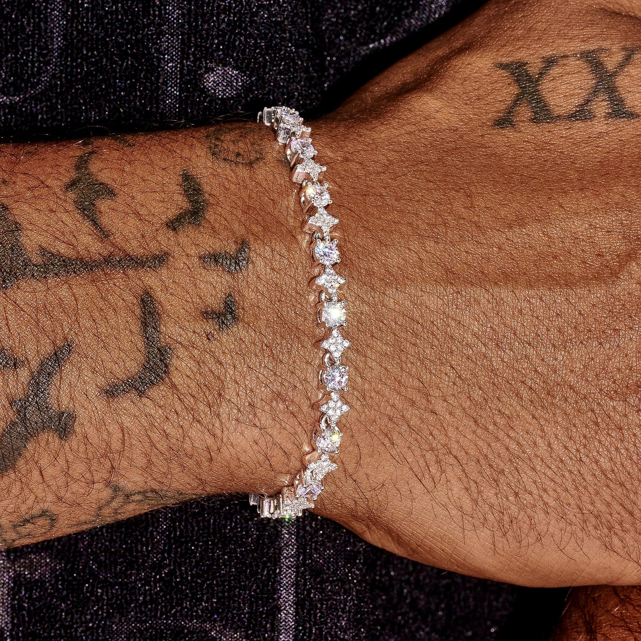 Moissanite Round Stone Star Tennis Bracelet - Silver - D Color - IF - Image 4