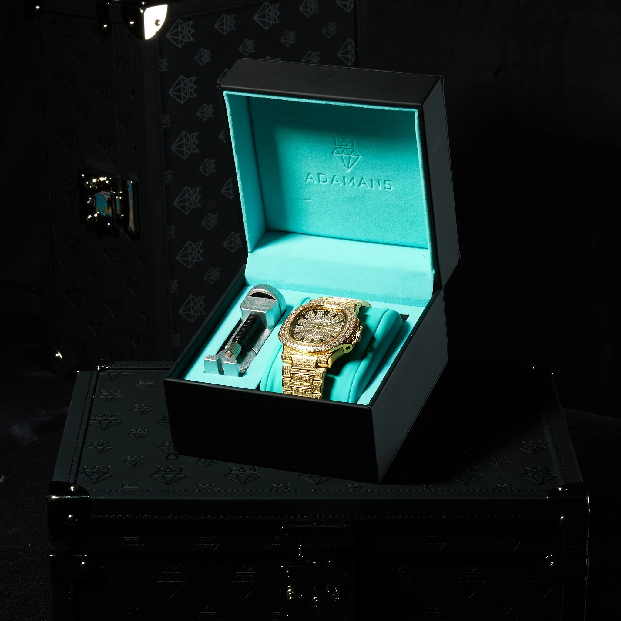 Paved Circle Face VVS Diamond Watch - Gold - Image 3