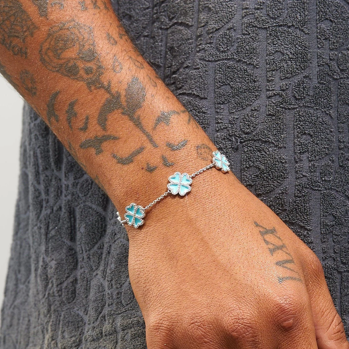 Tiffany Blue Moissanite Clover Bracelet - Silver - D Color - IF - Image 3